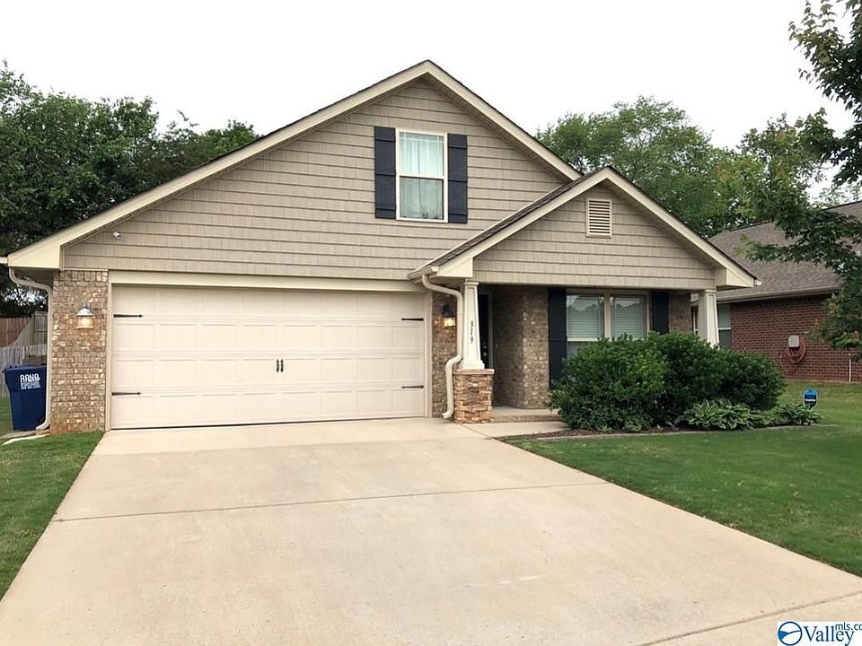 1st image of 319 Dovington Dr