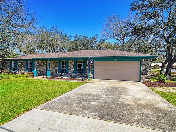 3rd image of 3250 Las Brisas Dr