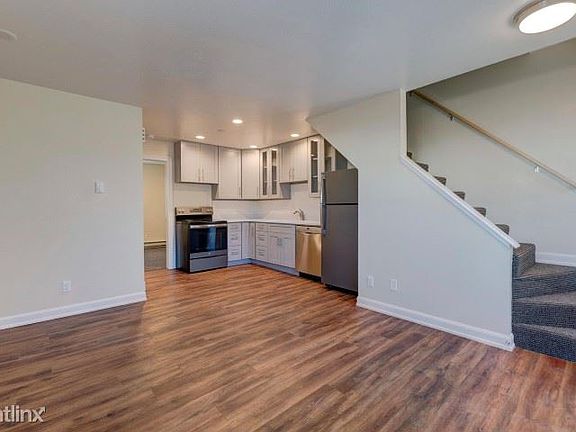 2211 Spruce St 2 4 Boulder CO-large-007-22-Main Living Area-