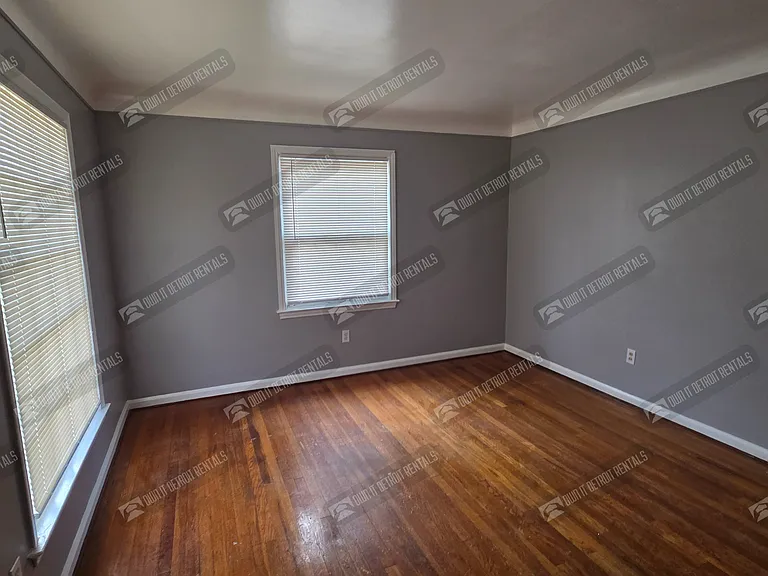 16670 Collingham Dr — Photo 6