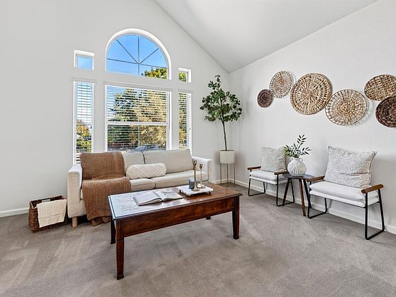 5th image of 2088 Bock Street