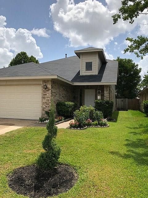 1st image of 7310 River Pines Dr