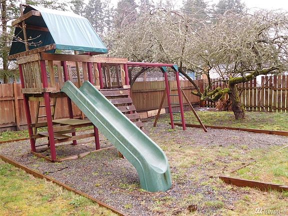 3rd image of 2110 Jefferson Ave SE
