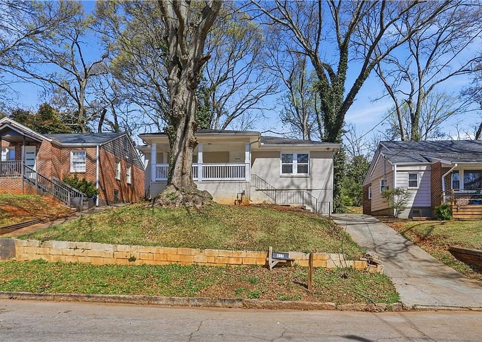 1st image of 817 Beechwood Ave SW