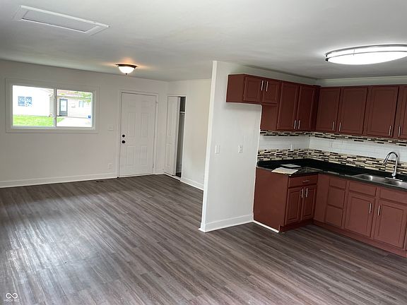 2nd image of 4138 Balboa Dr