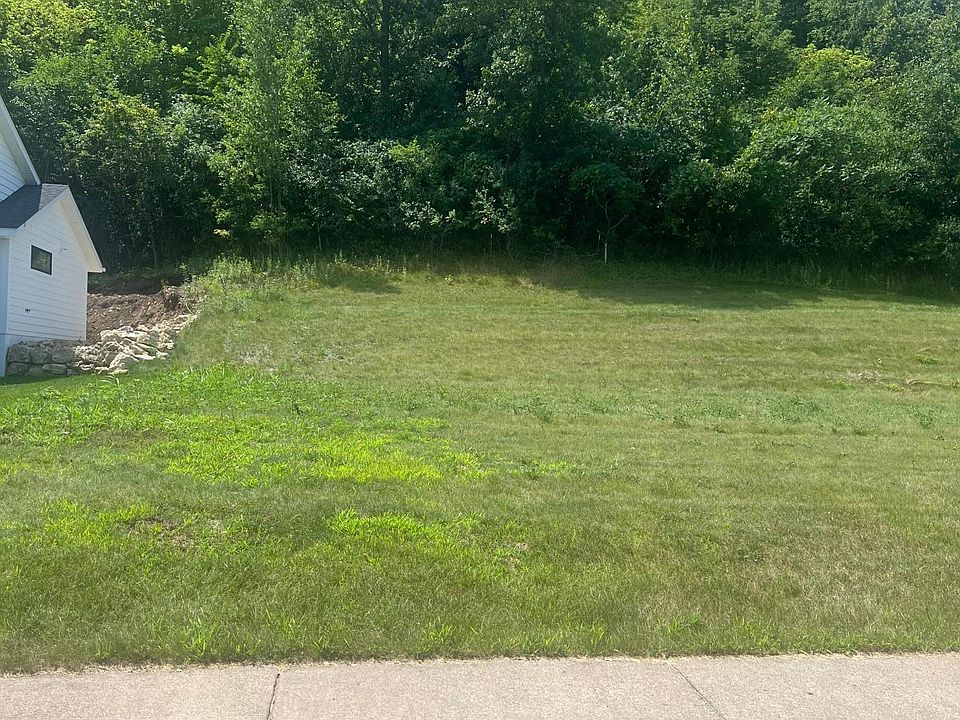 1st image of 2567 Clubhouse Dr