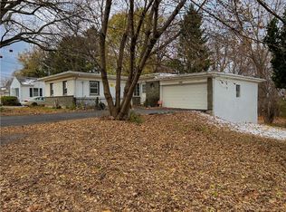 1472 Ridgeway Ave, Rochester, NY 14615