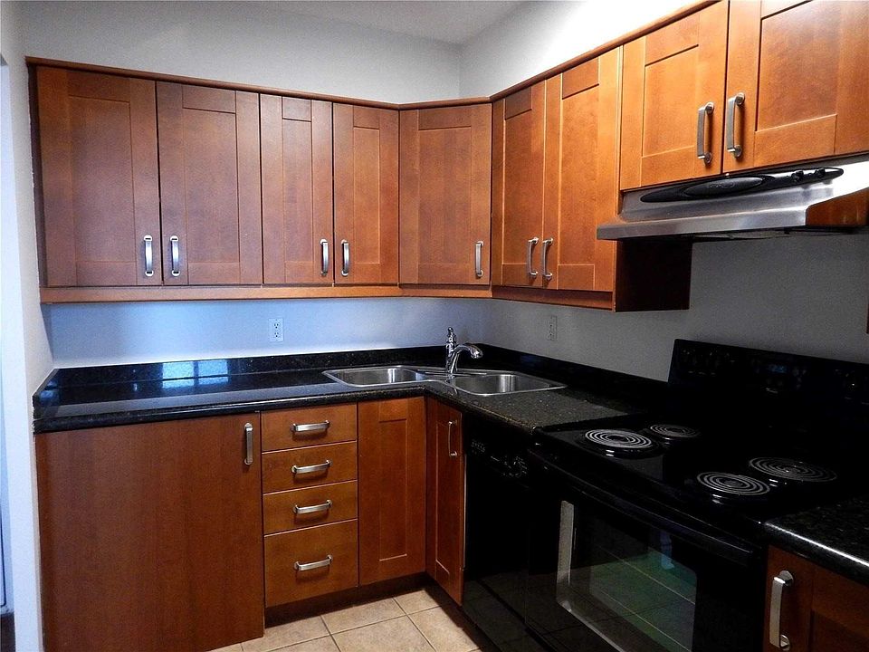 2nd image of 5949 Yonge St #602