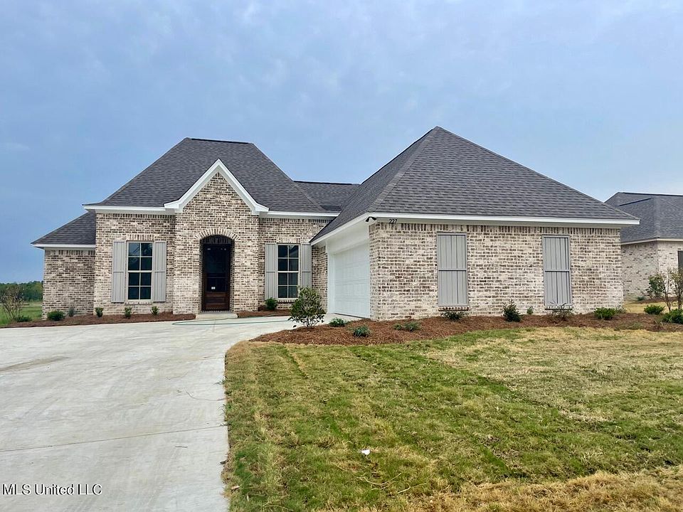 1st image of 227 Baleigh Dr