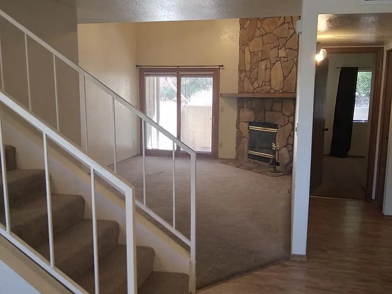 937 W Madera Ln — Photo 10