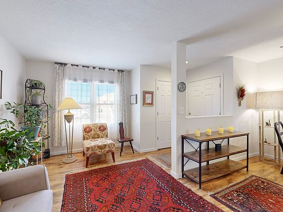 3rd image of 1153 Calle Amanda APT E