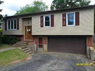 770 Easy St, Glendale Heights, IL 60139