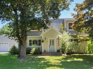 36 Deer Park Rd, Katonah, NY 10536