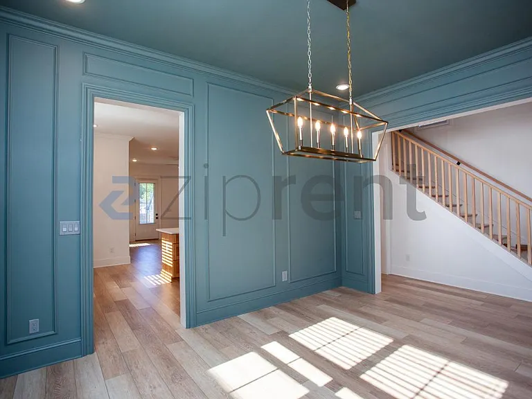 139 W Deaderick St — Photo 6