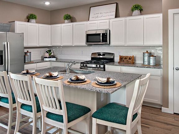 4th image of 40500 W Chambers Drive