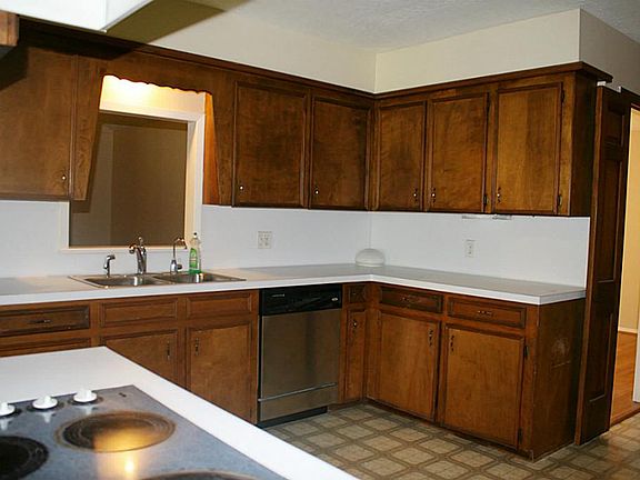 Kitchen has so much storage you'll have empty cabinets!!
