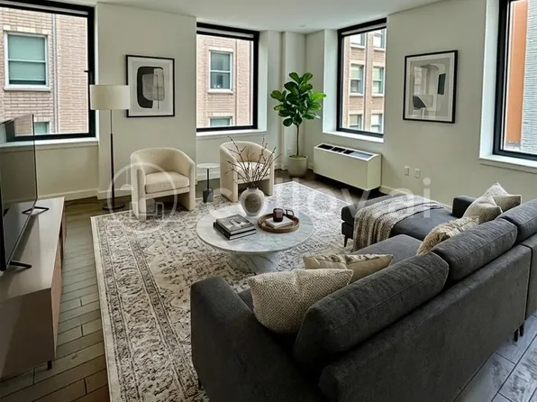 100 Maiden Lane image 1 of 14