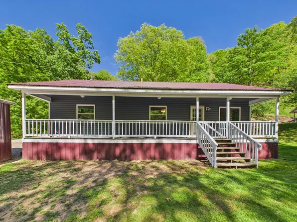 2373 Hurricane Crk, Kimper, KY 41539