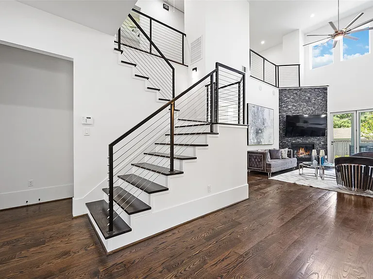 2310 Althea Dr — Photo 4