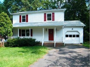 4007 Glazebrook Dr, Fredericksburg, VA 22407