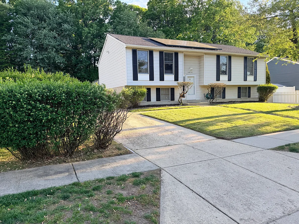 Building Photo - 3819 Walters Ln