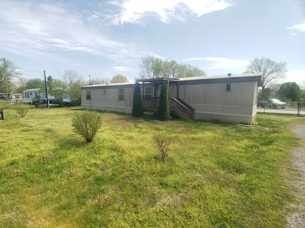 1093 Moss Trl, La Vergne, TN 37086