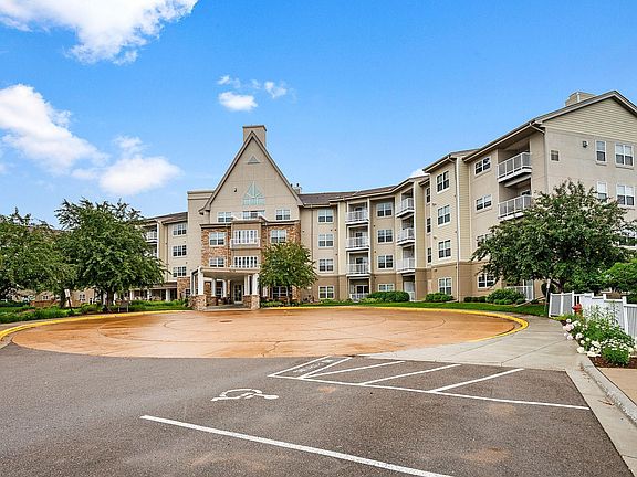 2nd image of 5650 Boone Ave N APT 120