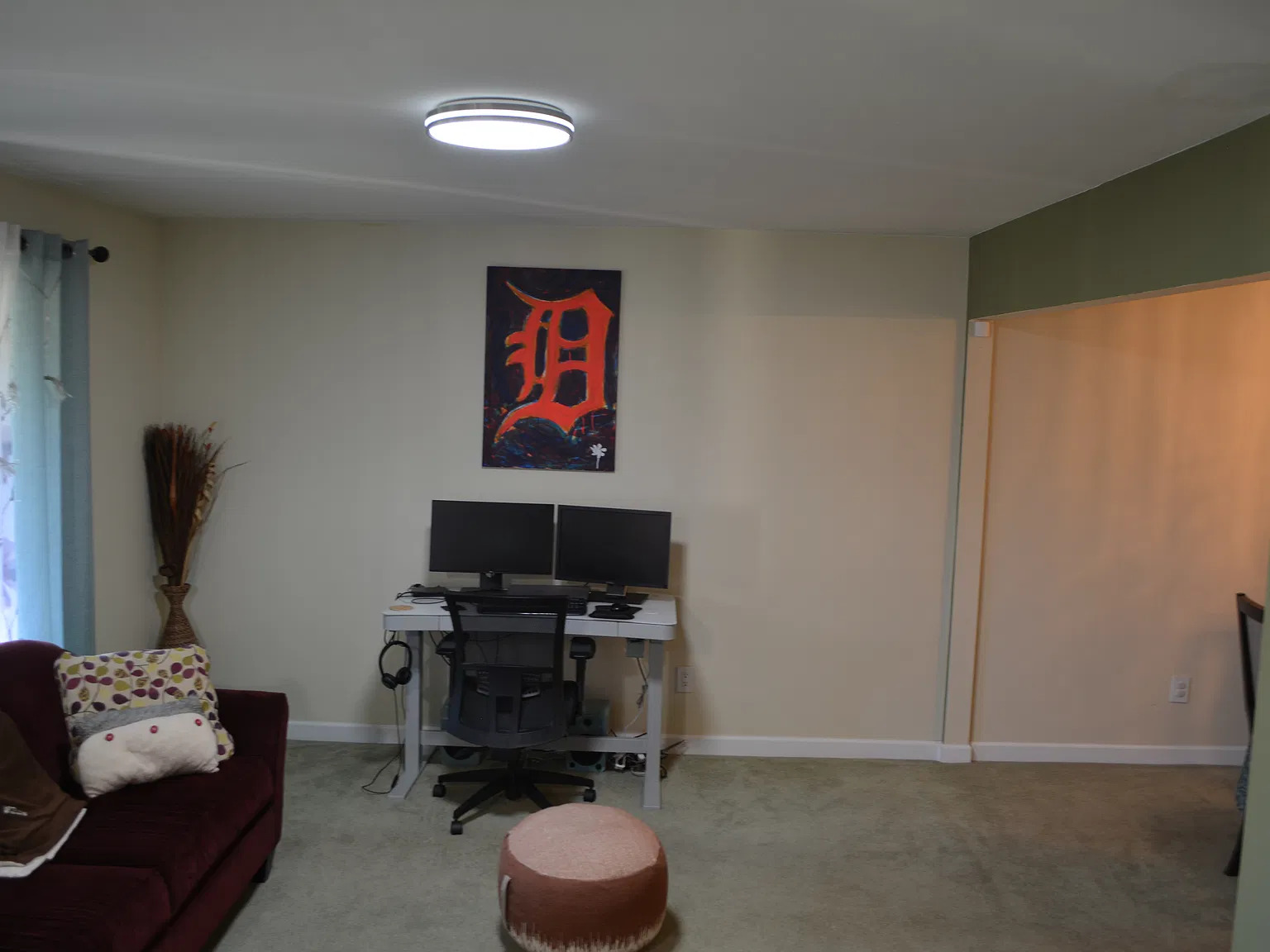 4 bed, 2.5 bath, 2002 sqft, $3,200 — Photo 3