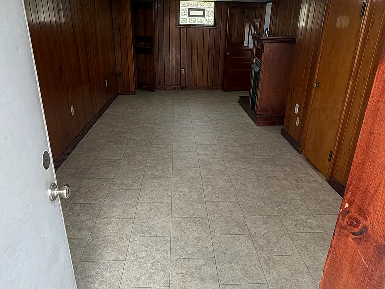 420 Sewickley St — Photo 4