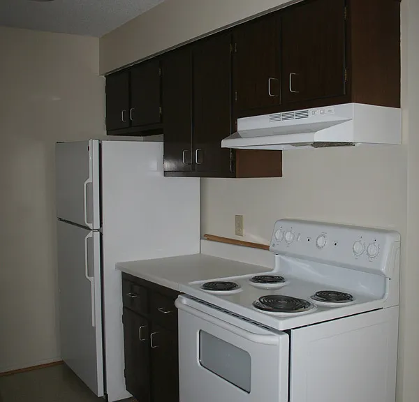 510 E Elmwood Ave #208 — Photo 3