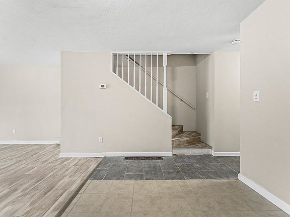 4th image of 35 Colonel Bell Dr #35
