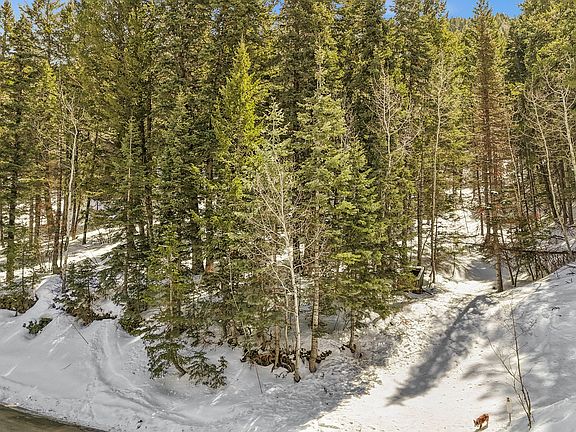 3rd image of 625 Matterhorn Dr #109