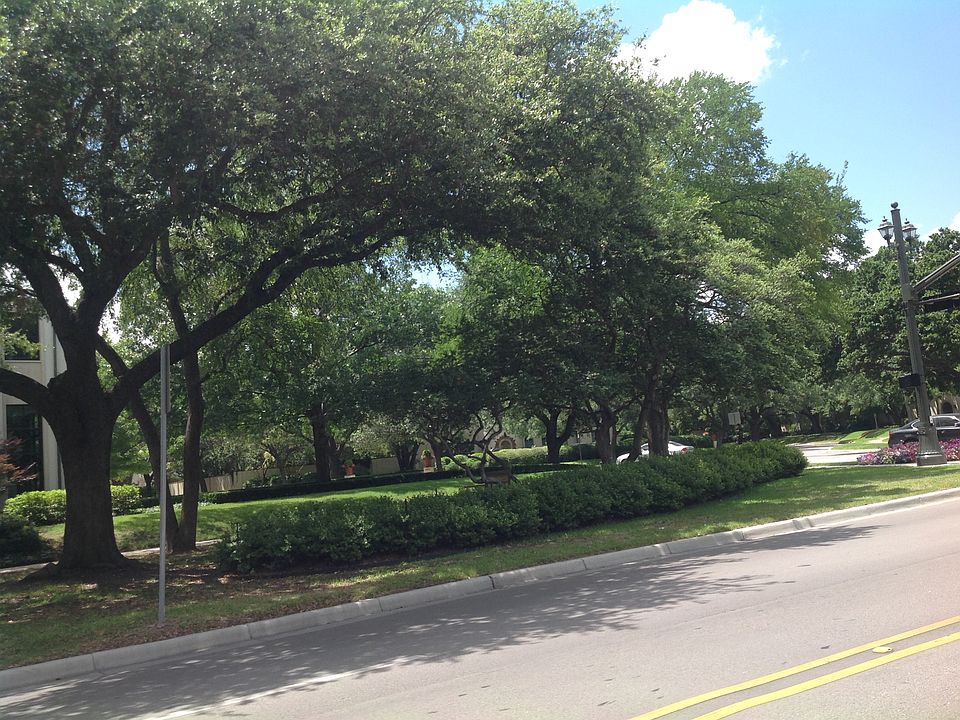 1st image of 5333 Primrose Dr APT 17A