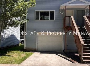12432 SE Schiller St, Portland, OR 97236