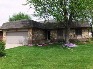 4915 Dancer Dr, Indianapolis, IN