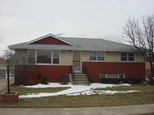 7736 Octavia Ave, Bridgeview, IL 60455