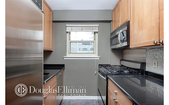 Sold by Douglas Elliman | media 13