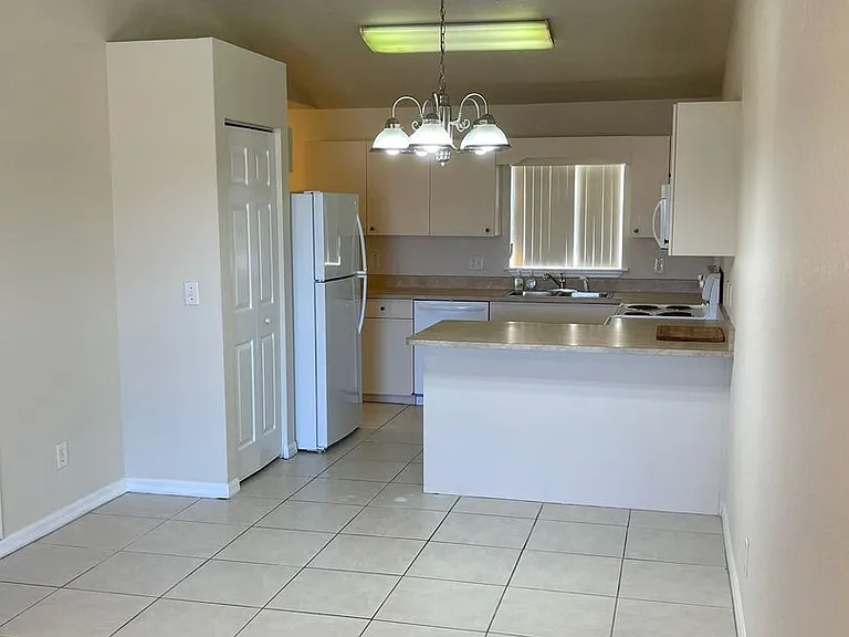7263 Midway Ter #B — Photo 4