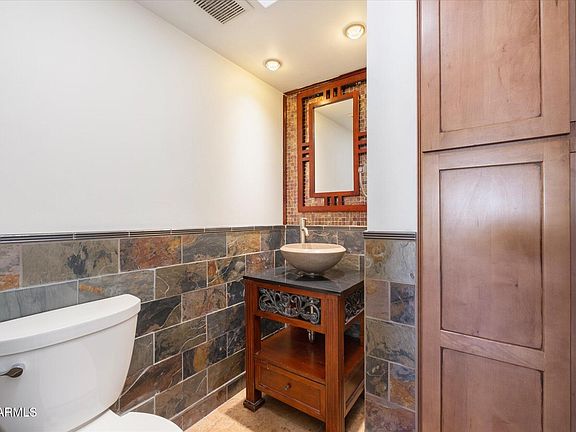 3rd image of 4316 N PARKWAY Avenue