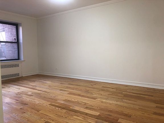 4th image of 34-35 76th St #5N