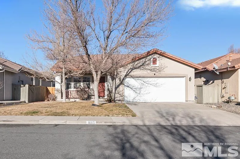 1665 Brentford Way photo 1