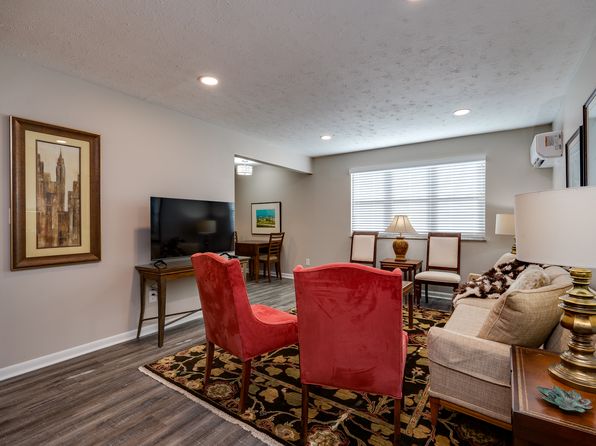 827 Wilmington Ave APT 6