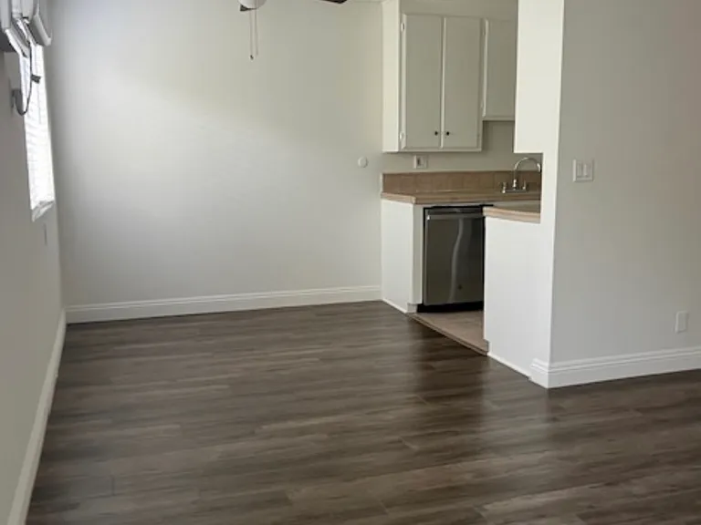 3752 Hughes Ave #15 — Photo 1