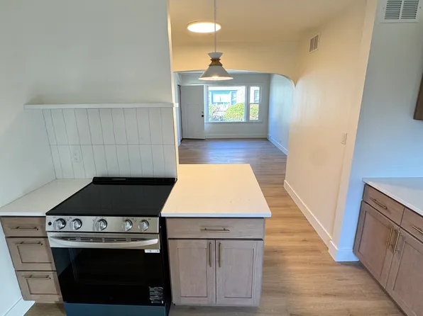 6641 W Bluemound Rd #1, Milwaukee, WI 53213