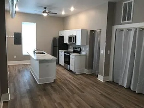 985 White St #1 — Photo 4