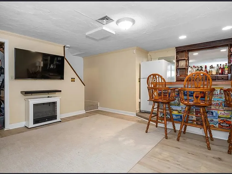 200 Heroux Blvd #1101 — Photo 12