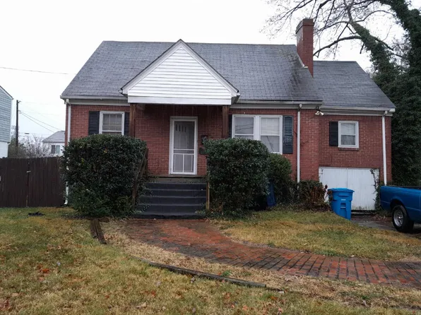 2703 Bowman St NW, Roanoke, VA 24012