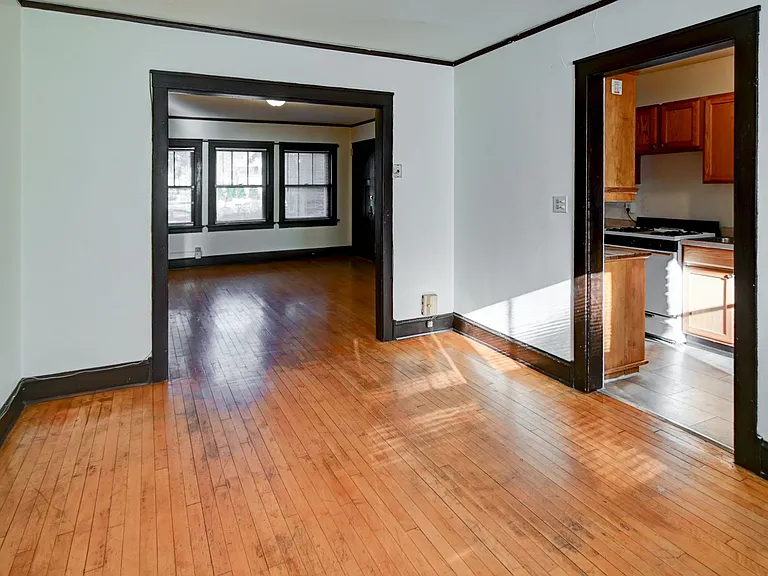 2801 Monroe St — Photo 14
