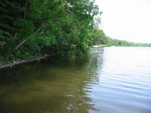 660 ft of private lakefront