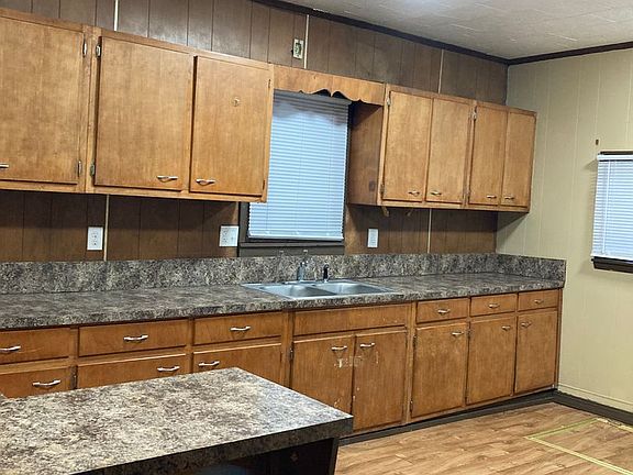 4th image of 1020 E Main St Unit A